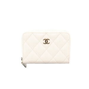 CHANEL Authentic White Caviar Leather Wallet